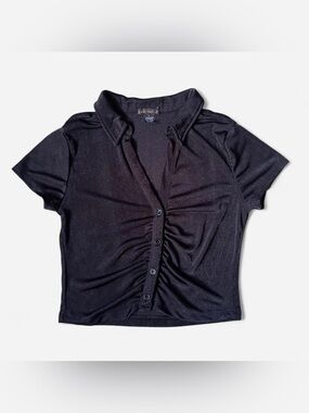 Love Theory Black Cropped Button Up Large
